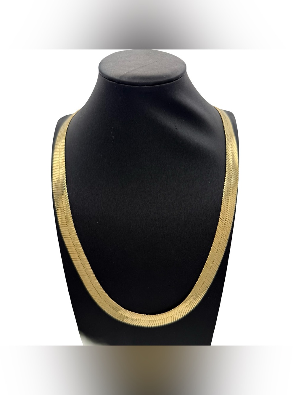 Vintage Gold Tone Herringbone Chain Necklace Women Jewelry - Picture 2 of 5